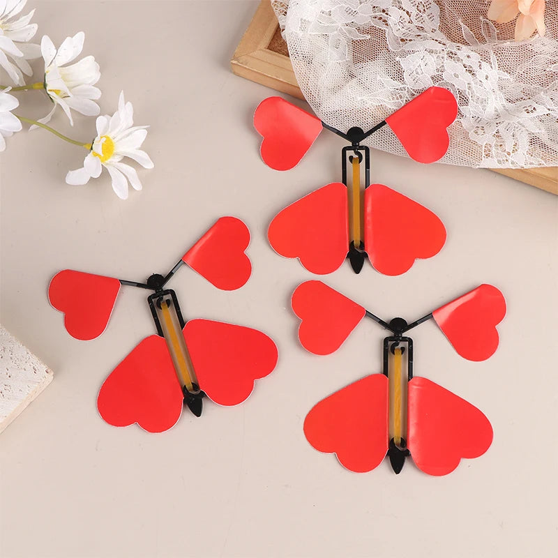 5/10/12Pcs Magic Wind Up Flying Butterfly Toy Novelty Magic Toys Rubber Band Powered Wind Up Magic Tricks Toys Party Favor
